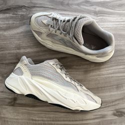 Size 10 Men’s/ 11.5 Women’s - adidas Yeezy Boost 700 V2 Low Static