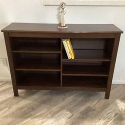 Tv stand/Bookcase