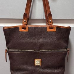 Dooney & Bourke