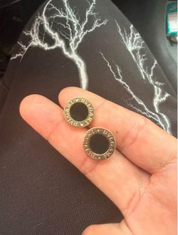 Gold earrings