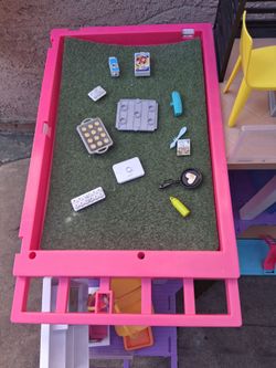 Barbie Dreamhouse Playset with Accessories