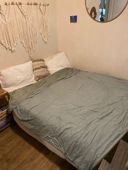 Casaluna green comforter King/Cal King