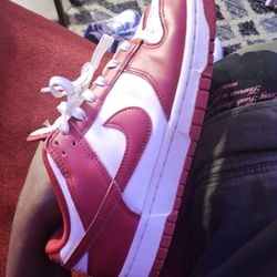 Nike Dunks 