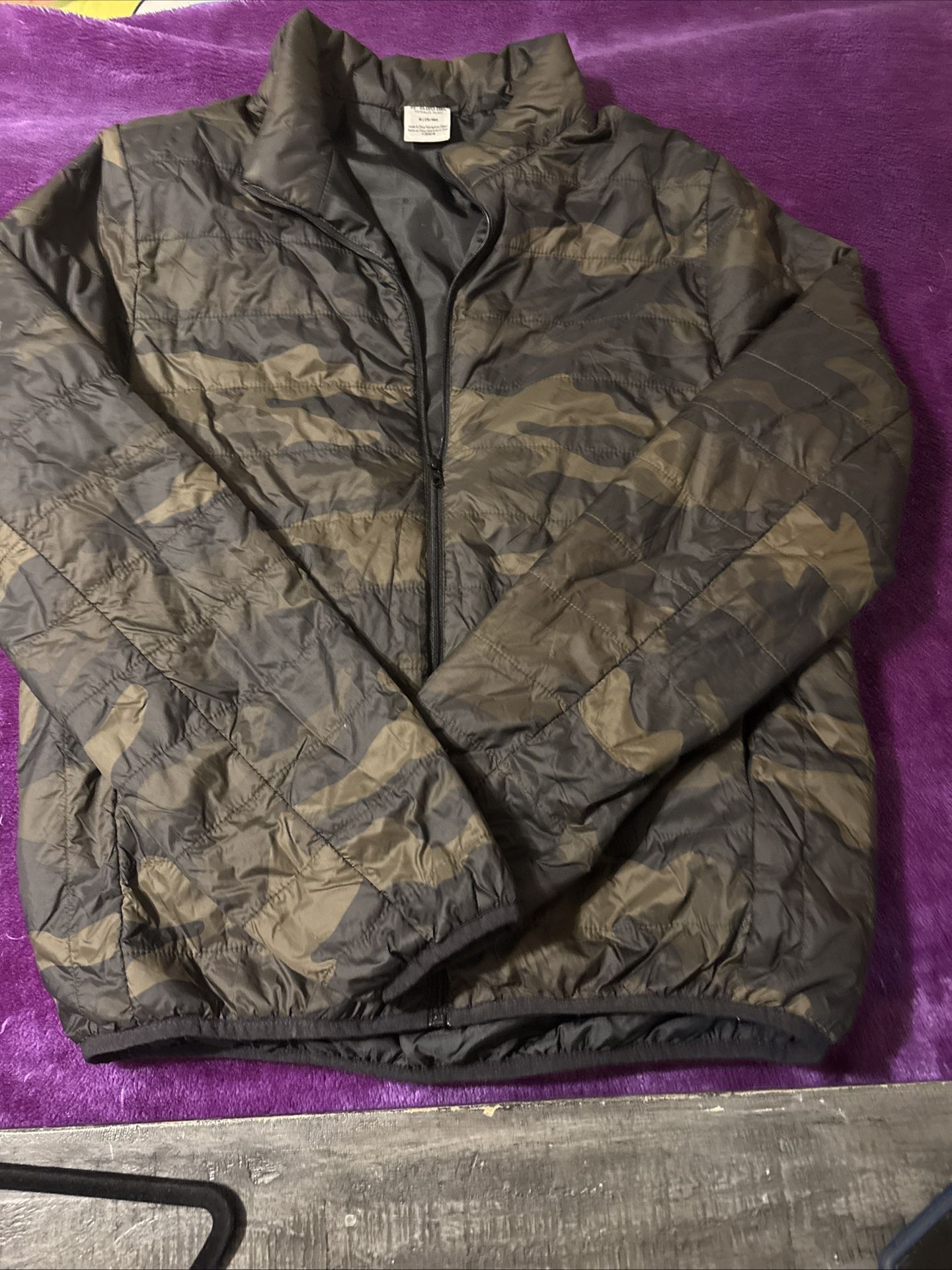 Victoria's Secret PINK Camouflage Puffer Jacket