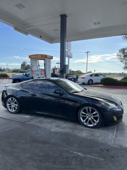 2012 Hyundai Genisis 