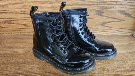Doc Martens Youth Kids Size 13 Black Patent Leather 