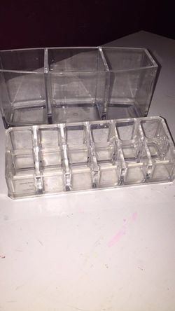 Brush and lipstick organizer