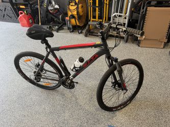 HM Challenger bicycle