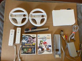Nintendo Wii Bundle – Mario Kart + Pokémon + 3 Remotes + 2 Wheels