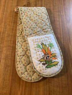 Vtg Kitchy Britches Raccoon Carrot Corn Double Oven Mits Pot Holders Kitchen 