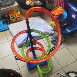 Hot Wheels Track Motorized Great For Kids 