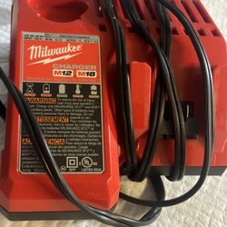 Milwaukee Battery Charger M12 M13