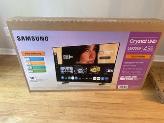 43” TV in box roku