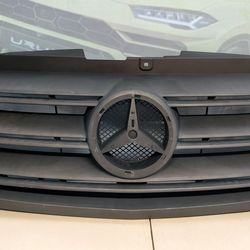 2019-2025 MERCEDES SPRINTER GRILLE