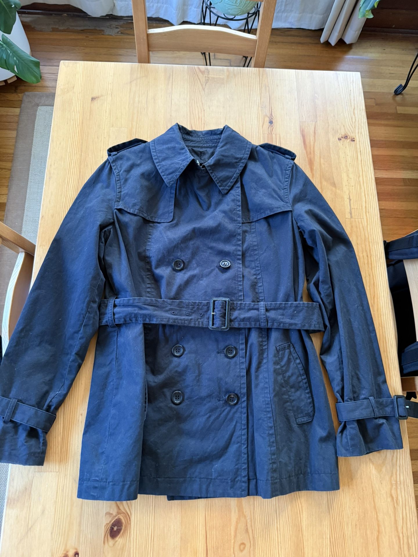 Women Black Trench Coat- Bitten by Sarah Jessica Parker