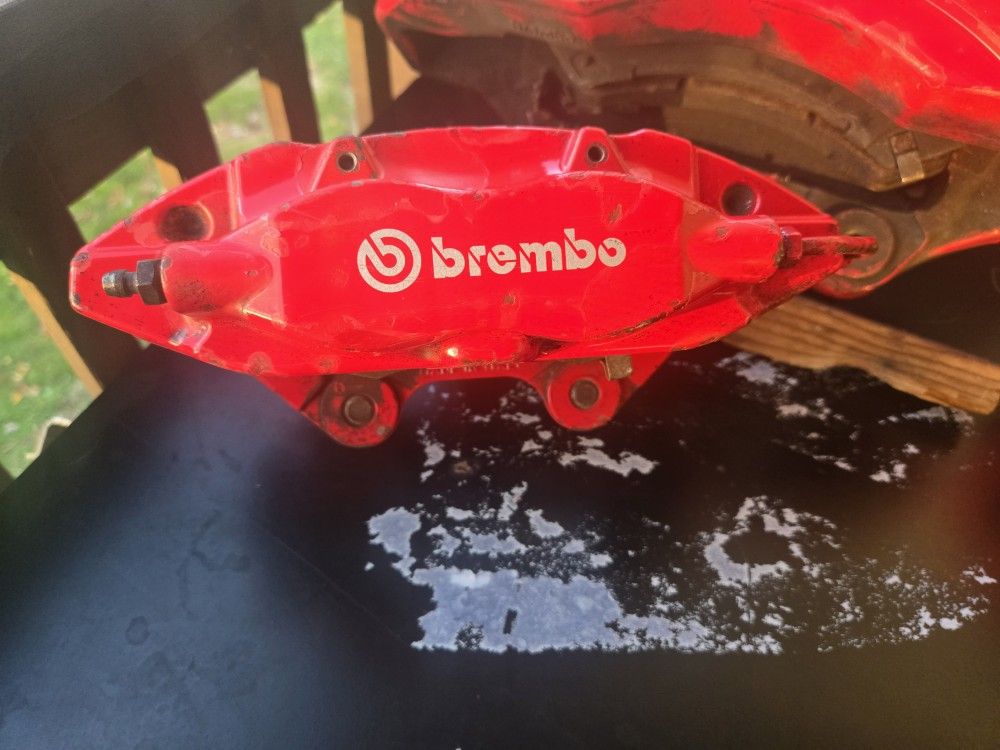 Brembo Calipers Jeep Grand Cherokee SRT 6.4 