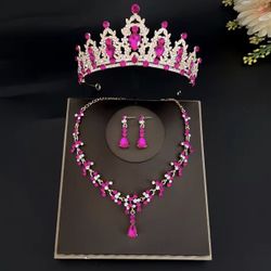 Tiara 