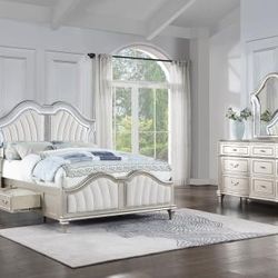 New 4 Pc California King Bedroom Set With Cal King Bedframe Dresser Mirror Nightstand On Sale Now Don't Miss