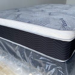 Full Euro Pillow Top!•••
