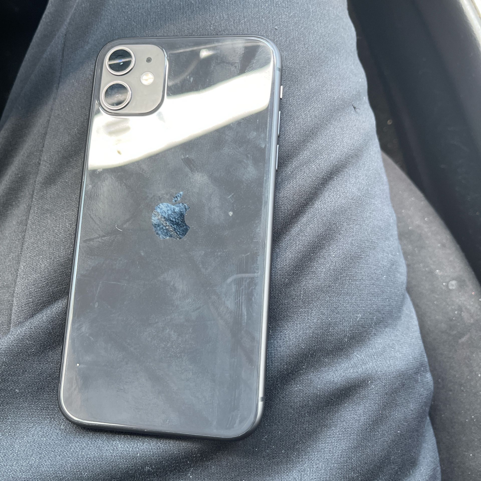 iPhone 11