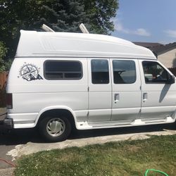 1996 Ford Econoline Campervan