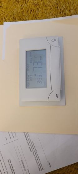 Lux TX9000 7-day Touch Screen Programmable Thermostat- White