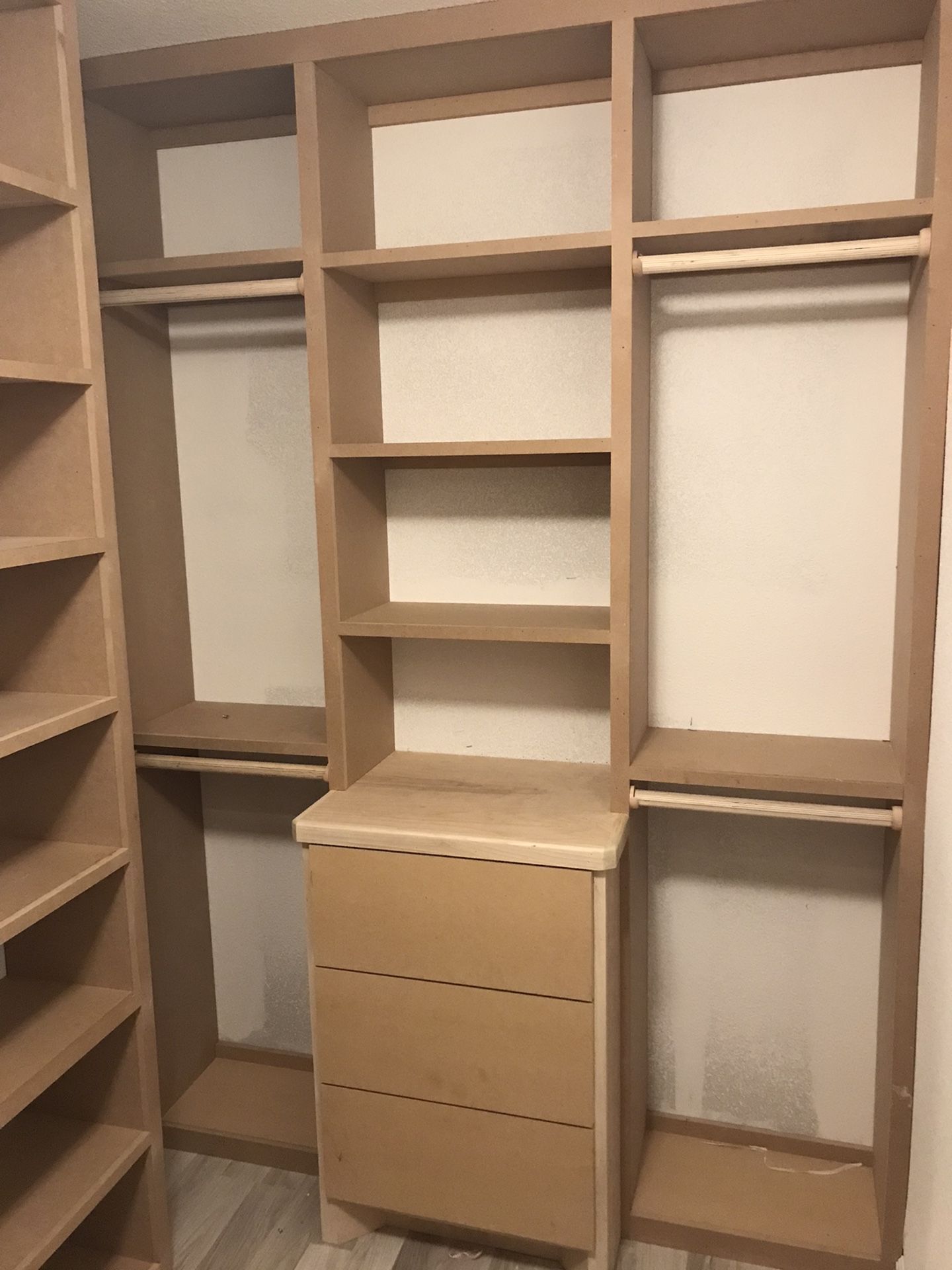 Closets & Shelves & Pantry’s 
