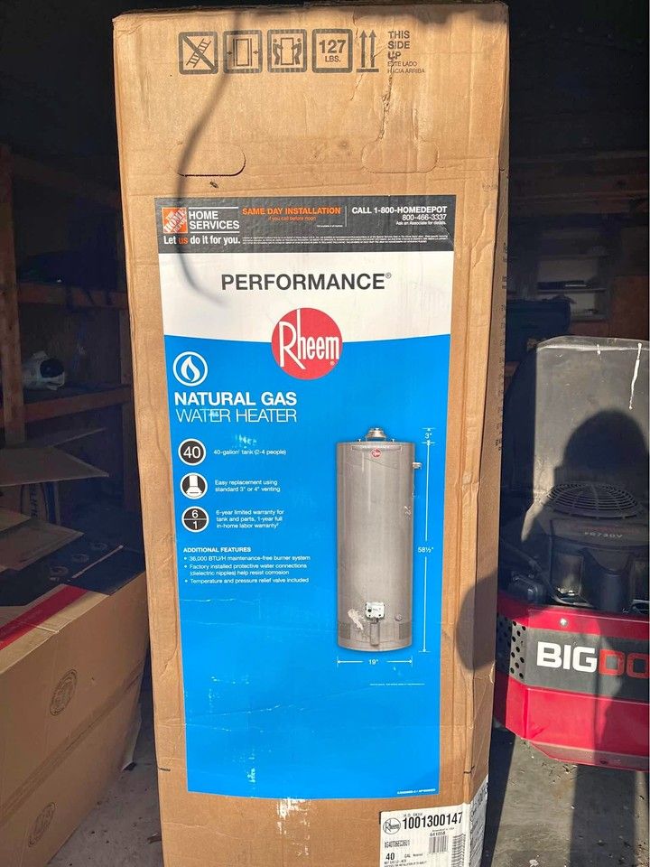 New 40 gal Natural Gas Water Heater (includes installation)
