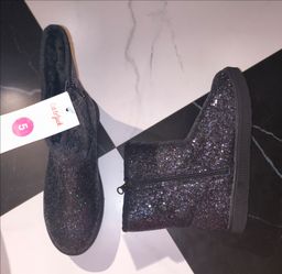 Boots (Size 5)