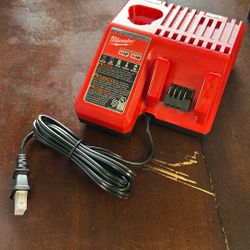 Bran New Milwaukee Charger M12 M18