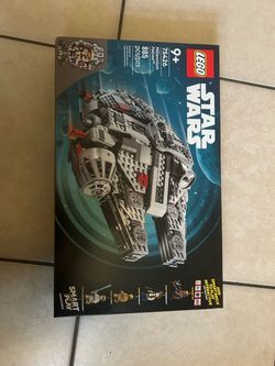 LEGO Star Wars Millennium Falcon 75426