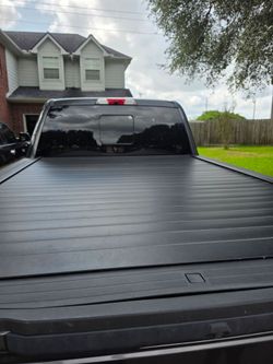F250 Hard Roll Up Bed Cover