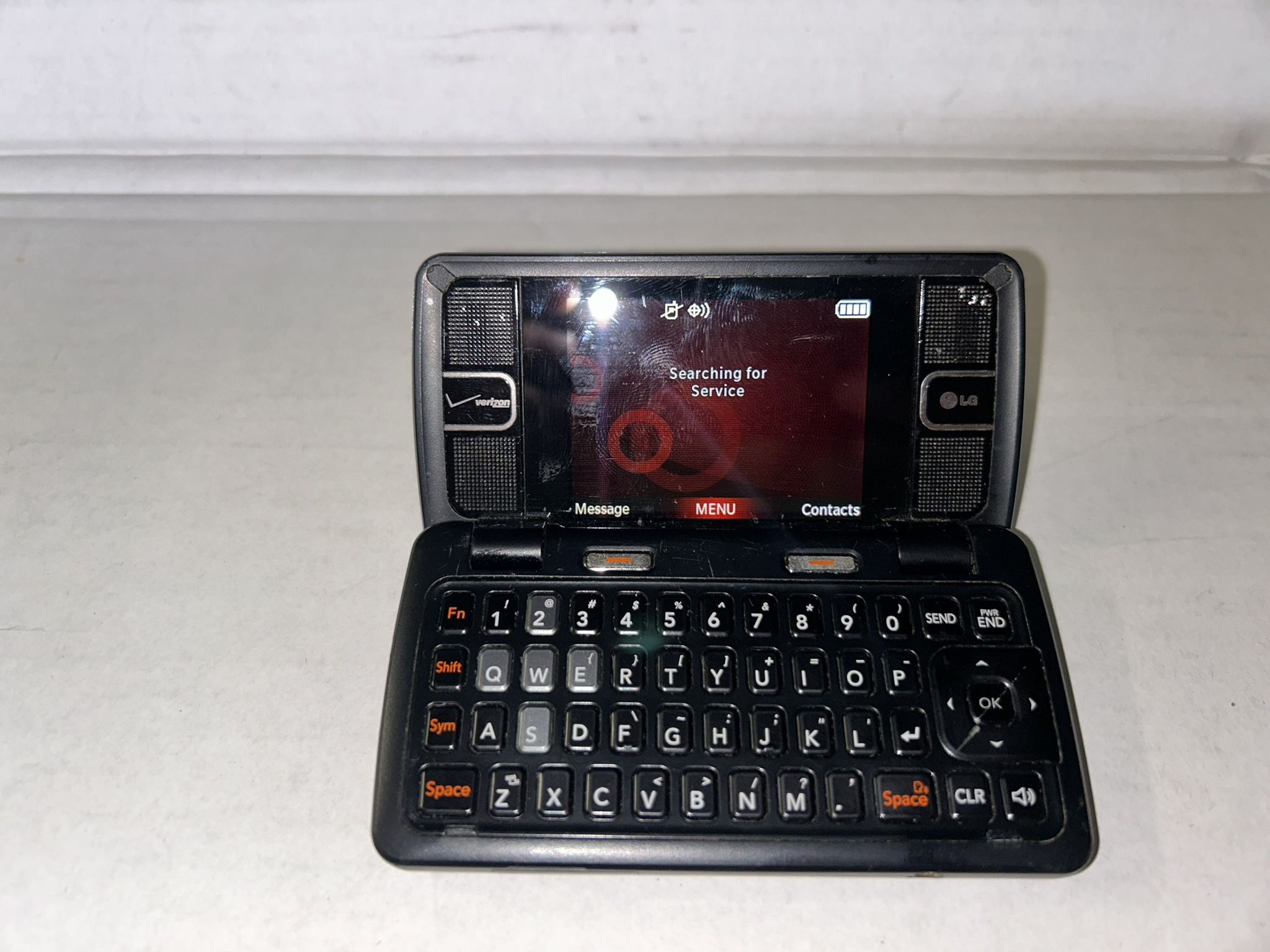 Vintage Cell Phone - Verizon EnV2 LG VX9100