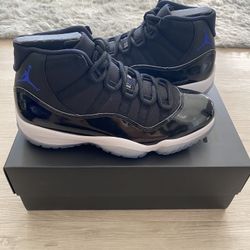 Jordan 11 Space Jams