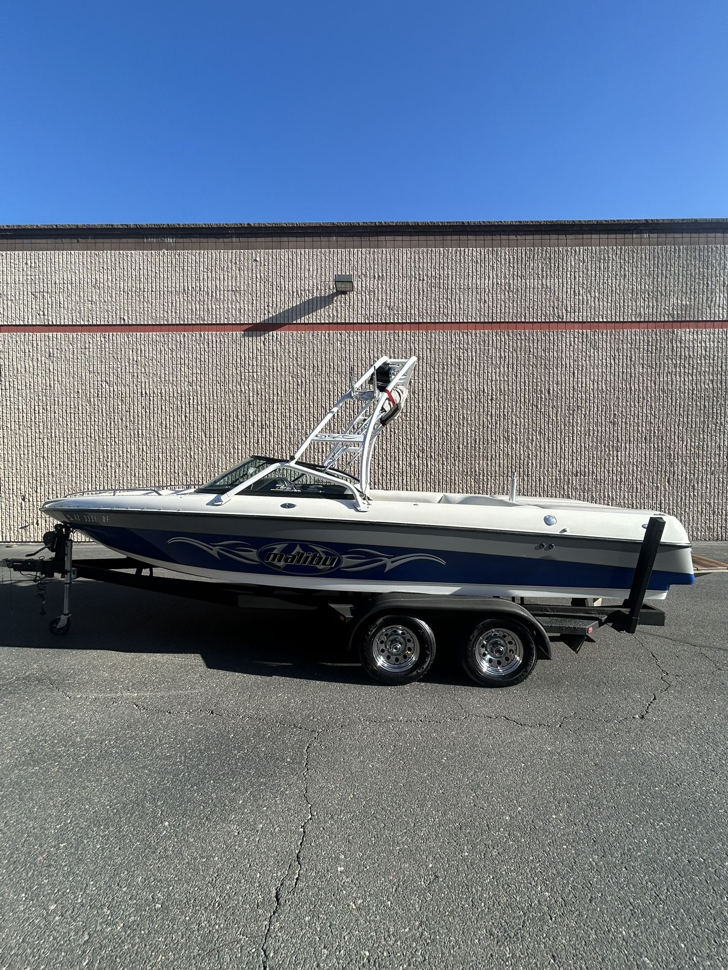 2002 Malibu Wakesetter 23 LSV