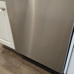 Frigidaire Dishwasher 