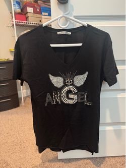 Mint New Fashion Black V-neck T-shirt Angel design Small