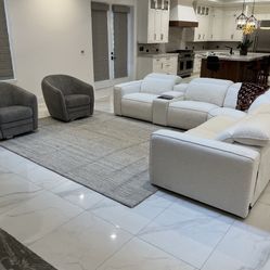 Sectional Couch - Beige 