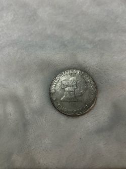 Moneda de one dólar doble marca de año
