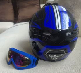 Helmet & Goggles/eyewear