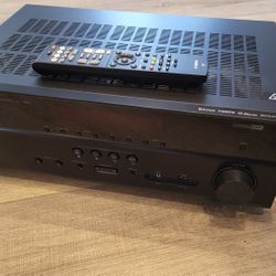 Yamaha RX-V385 Audio Amplifier