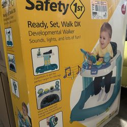 Safety 1st Ready Set Walk DX