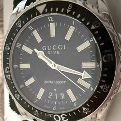Gucci Dive Watch 200m Water Resistant Quartz