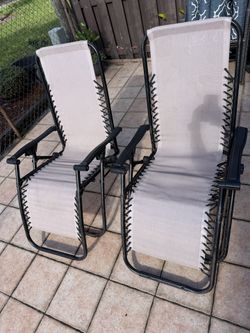Reclining Lounge Chair Set with Side Table