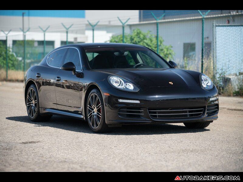 2016 Porsche Panamera S E-Hybrid