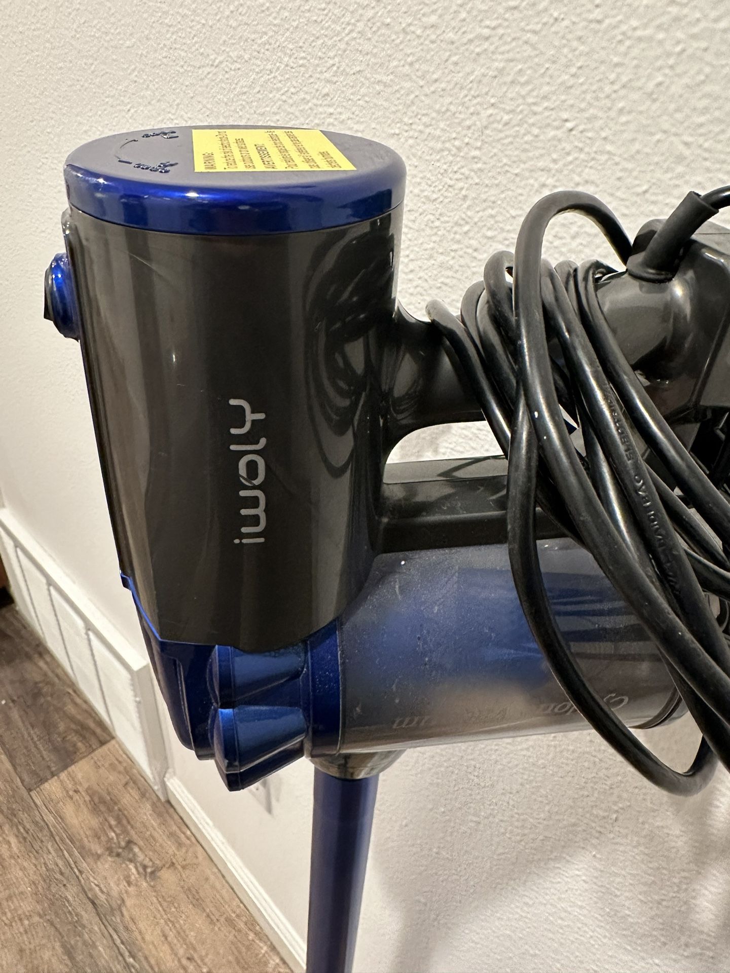 iWoly V600 Vacuum Cleaner Corded Bagless Stick and Handheld Vacuum for