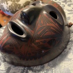 Jesus Lozano   Santa Clara Black Clay Mask$ 80