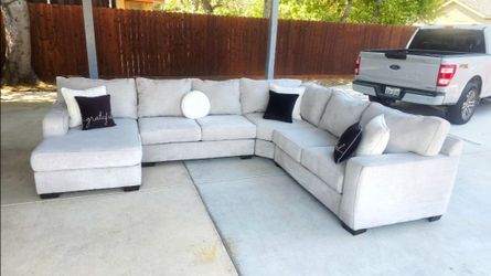 U-Shape Sectional
