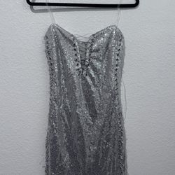 New Fashion Nova Dress 