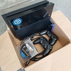 PlayStation 4 Console